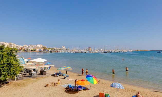 Rynek wtórny - Bungalow -
Torrevieja - Acequion