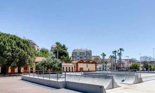 Rynek wtórny - Bungalow -
Torrevieja - Acequion