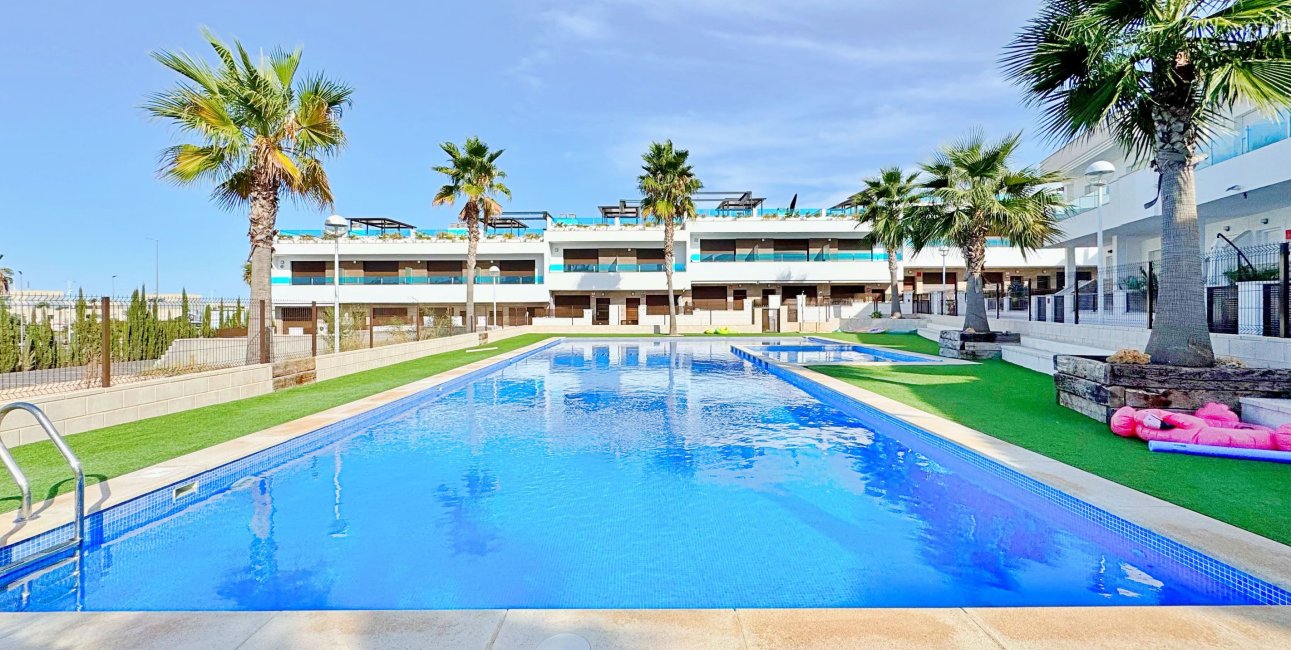 Resale - Townhouse -
Torrevieja - Los Balcones - Los Altos del Edén