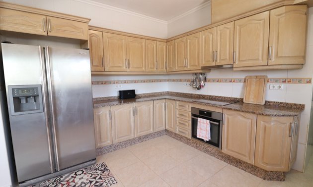 Reventa - Finca -
Catral - Catral - Country