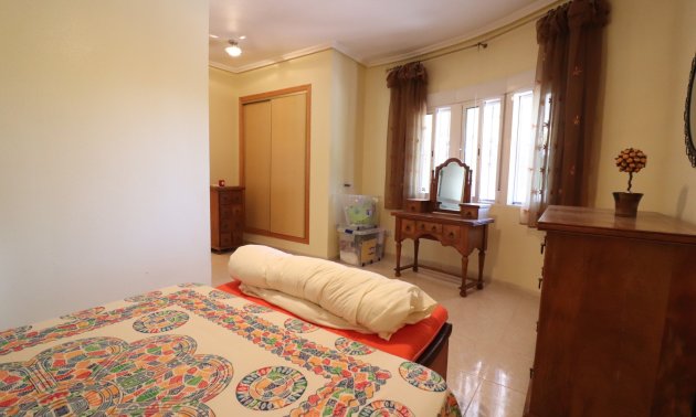 Reventa - Finca -
Catral - Catral - Country