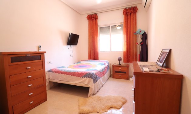 Reventa - Finca -
Catral - Catral - Country