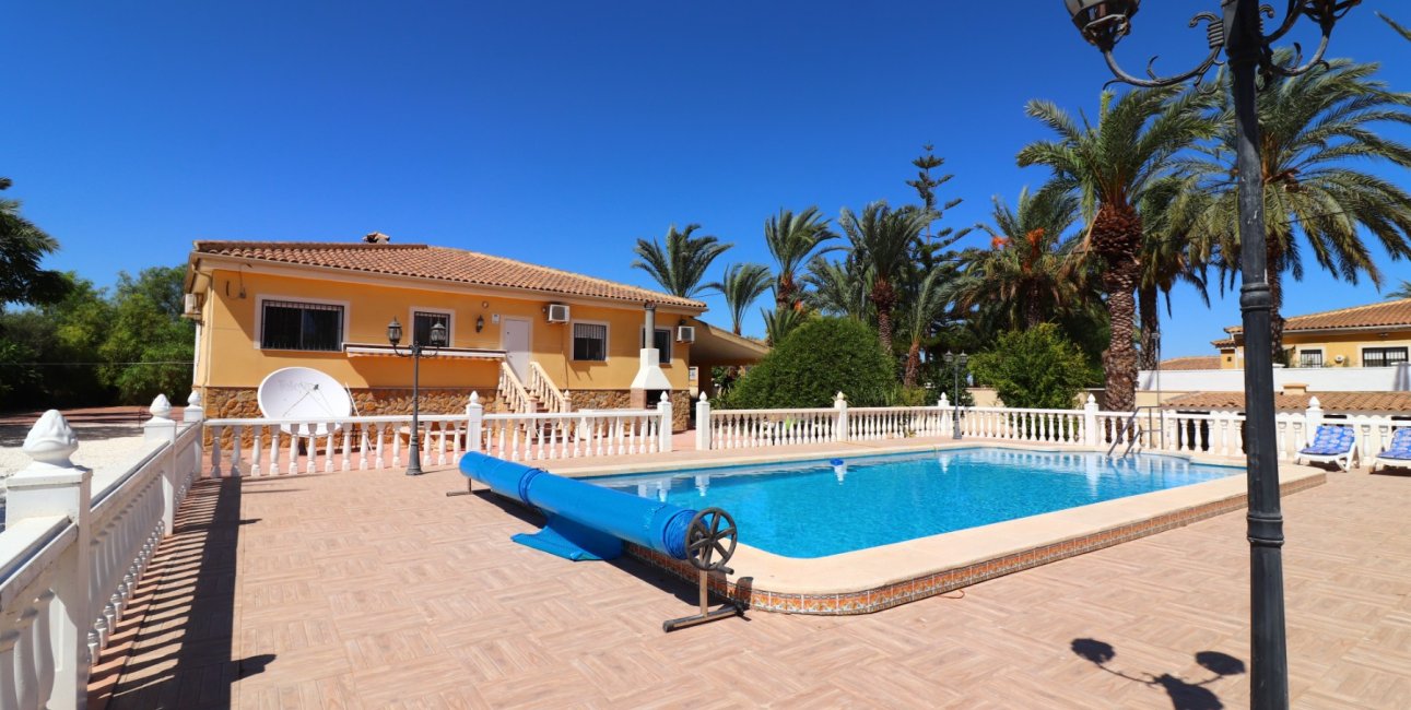 Reventa - Finca -
Catral - Catral - Country