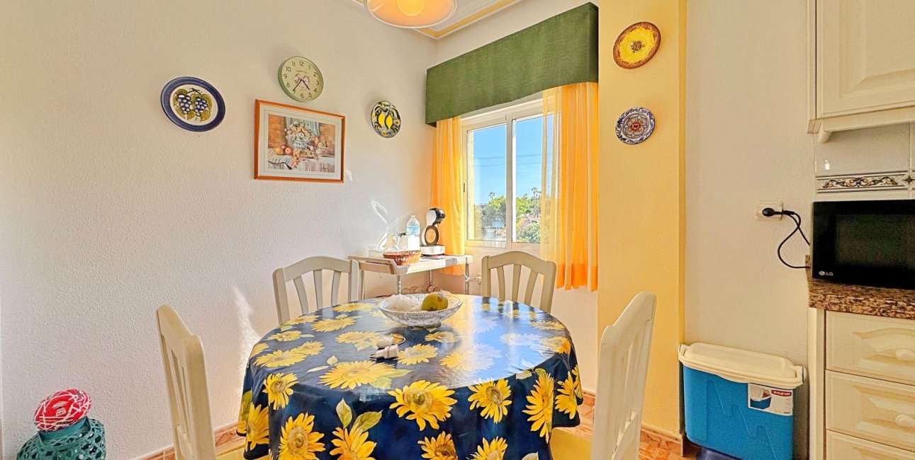 Reventa - Apartamento / piso -
Orihuela Costa - La Zenia