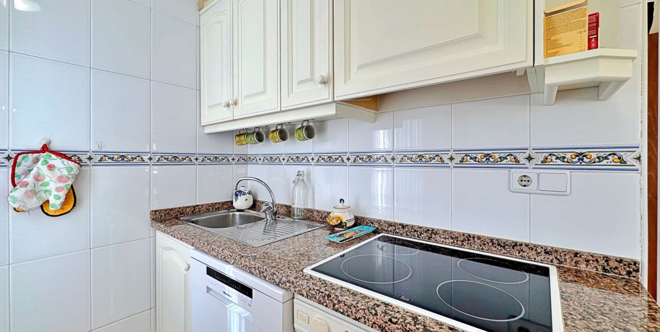 Reventa - Apartamento / piso -
Orihuela Costa - La Zenia