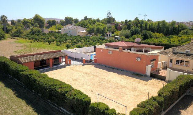 Resale - Country House -
Heredades - Heredades - Country