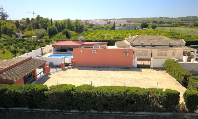 Resale - Country House -
Heredades - Heredades - Country