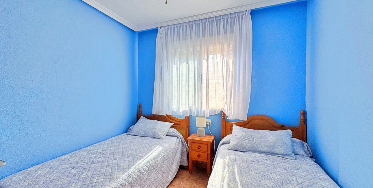 Resale - Townhouse -
Orihuela Costa - La Campana