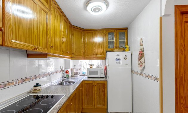 Resale - Bungalow -
Torrevieja - La Mata