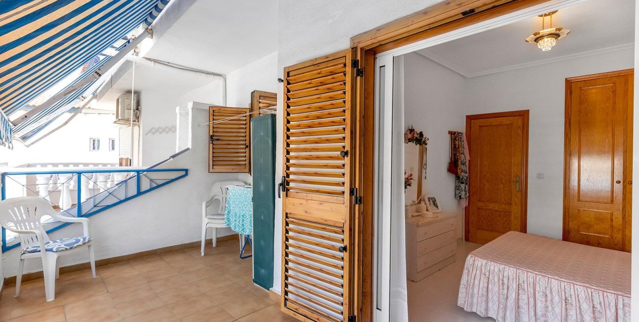 Resale - Bungalow -
Torrevieja - La Mata