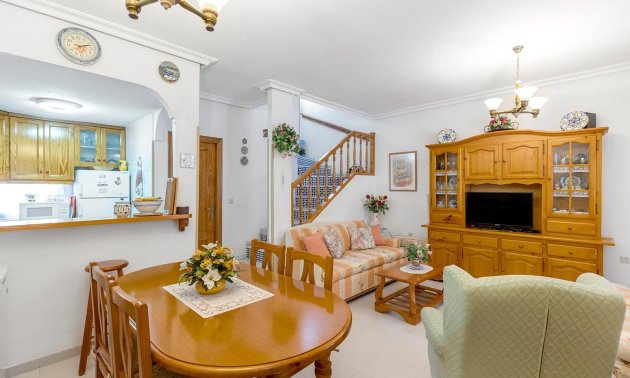 Resale - Bungalow -
Torrevieja - La Mata