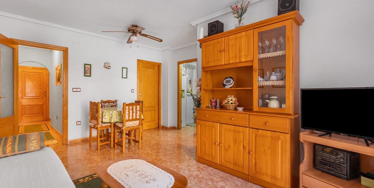 Resale - Apartment / flat -
Torrevieja - Estacion de autobuses