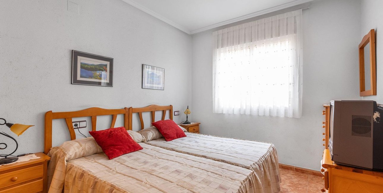 Resale - Apartment / flat -
Torrevieja - Estacion de autobuses
