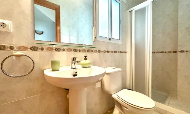 Resale - Townhouse -
Orihuela Costa - Campoamor