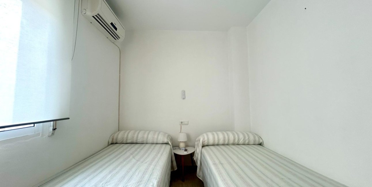 Resale - Townhouse -
Orihuela Costa - Campoamor