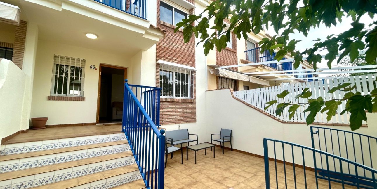 Resale - Townhouse -
Orihuela Costa - Campoamor