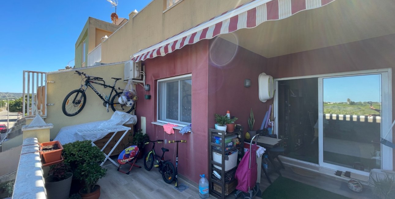 Rynek wtórny - Mieszkanie  -
Rafal - Rafal - Town