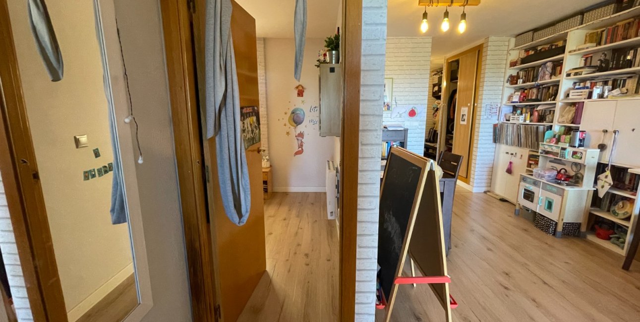 Rynek wtórny - Mieszkanie  -
Rafal - Rafal - Town