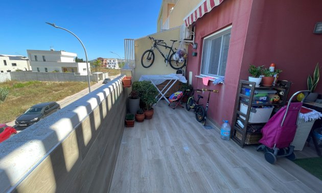 Rynek wtórny - Mieszkanie  -
Rafal - Rafal - Town