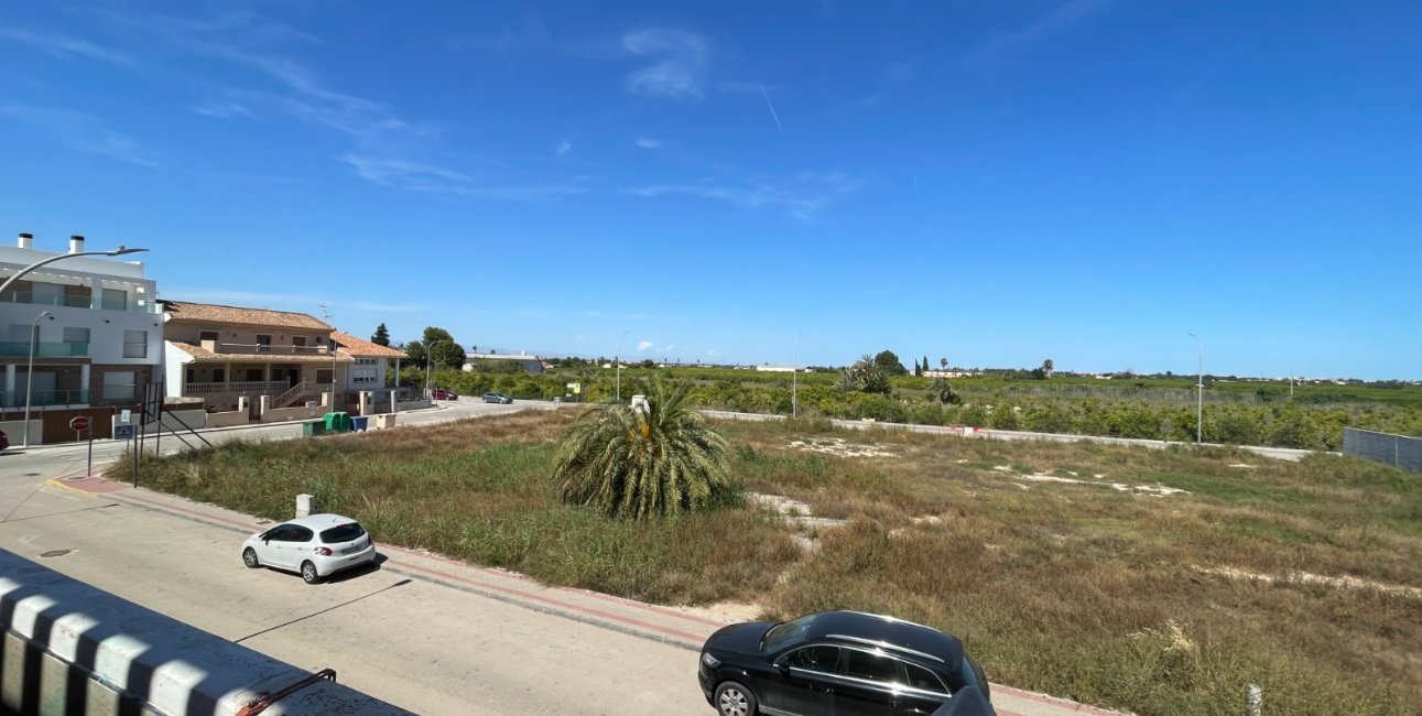 Rynek wtórny - Mieszkanie  -
Rafal - Rafal - Town