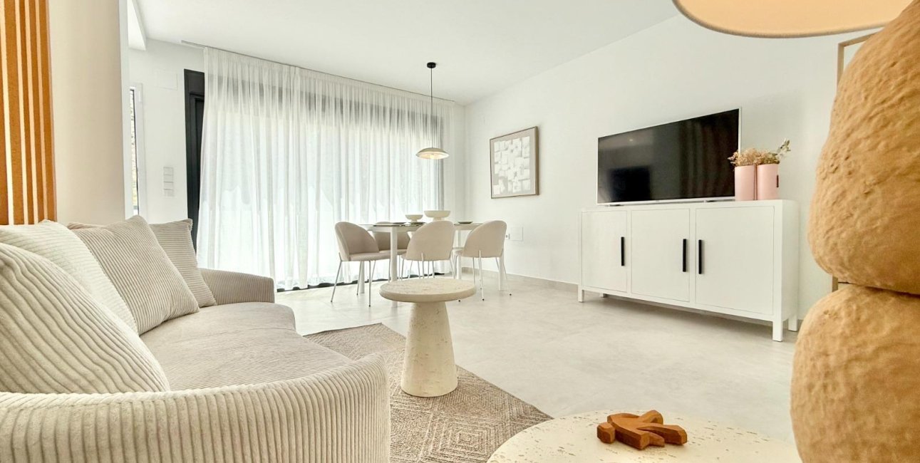 New Build - Townhouse -
Cox - San Fernando