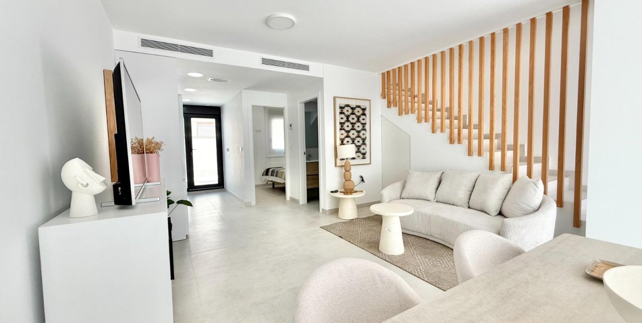 New Build - Townhouse -
Cox - San Fernando