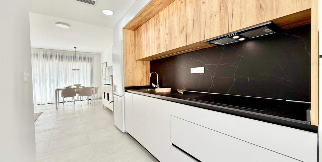 New Build - Townhouse -
Cox - San Fernando