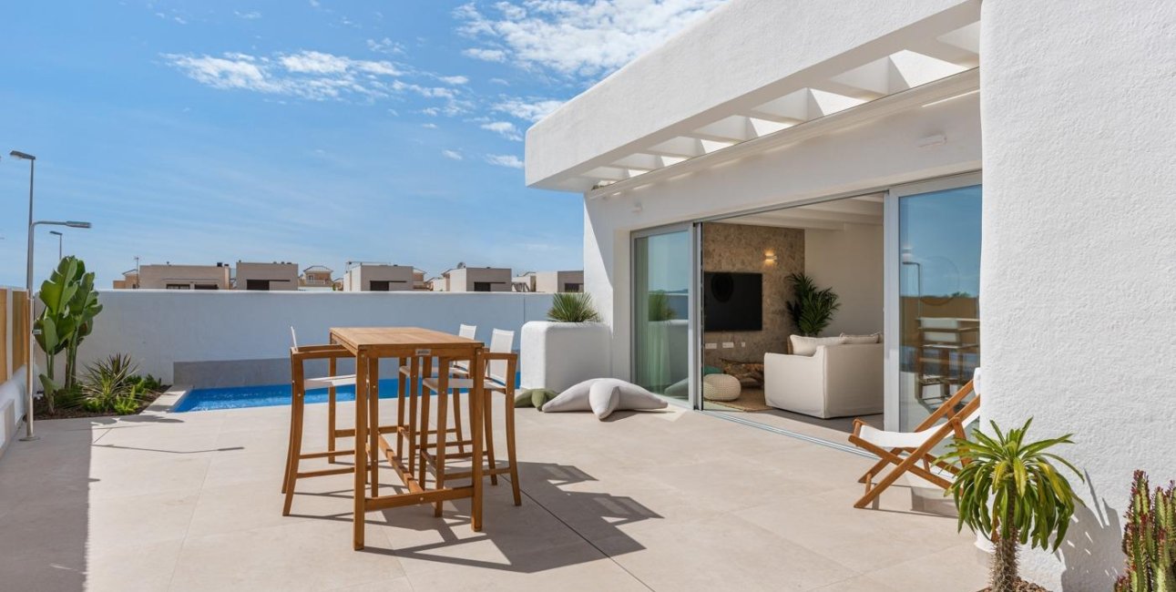 Obra nueva - Villa -
Los Alcázares - Serena Golf