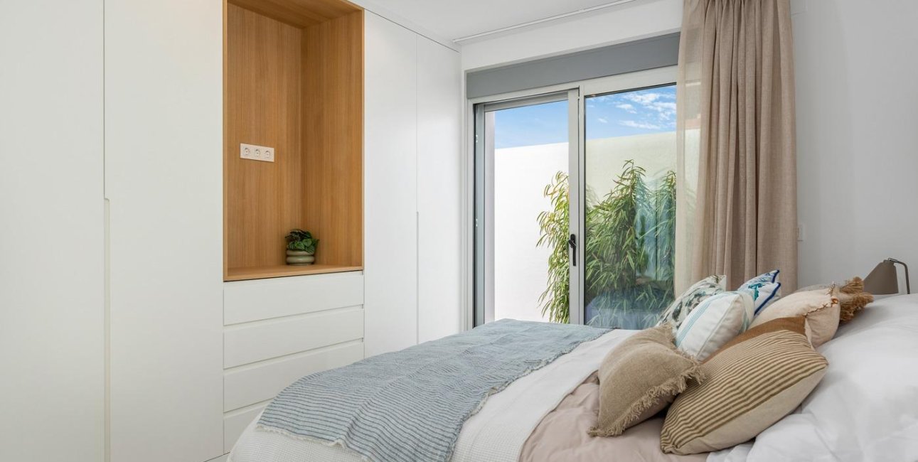 Obra nueva - Villa -
Los Alcázares - Serena Golf