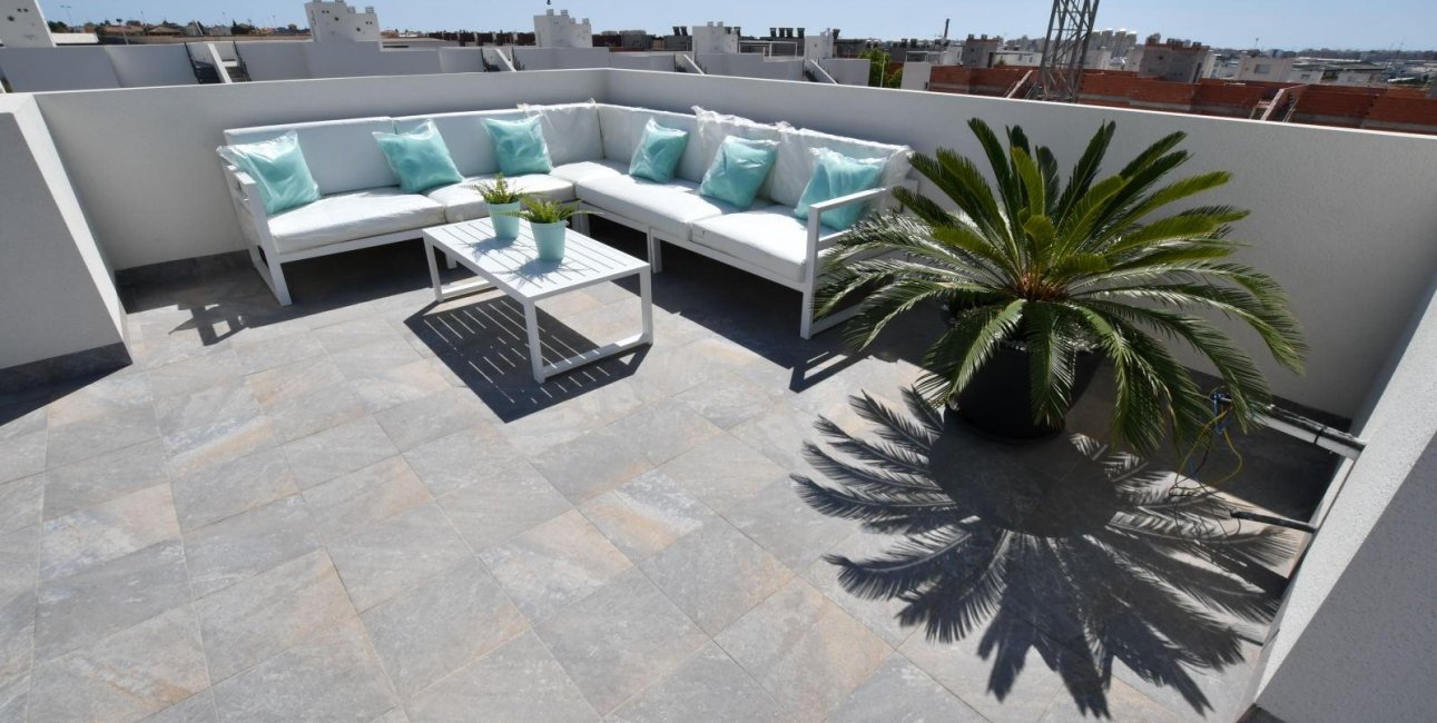 Obra nueva - Bungalow -
San Miguel de Salinas - La Cañada