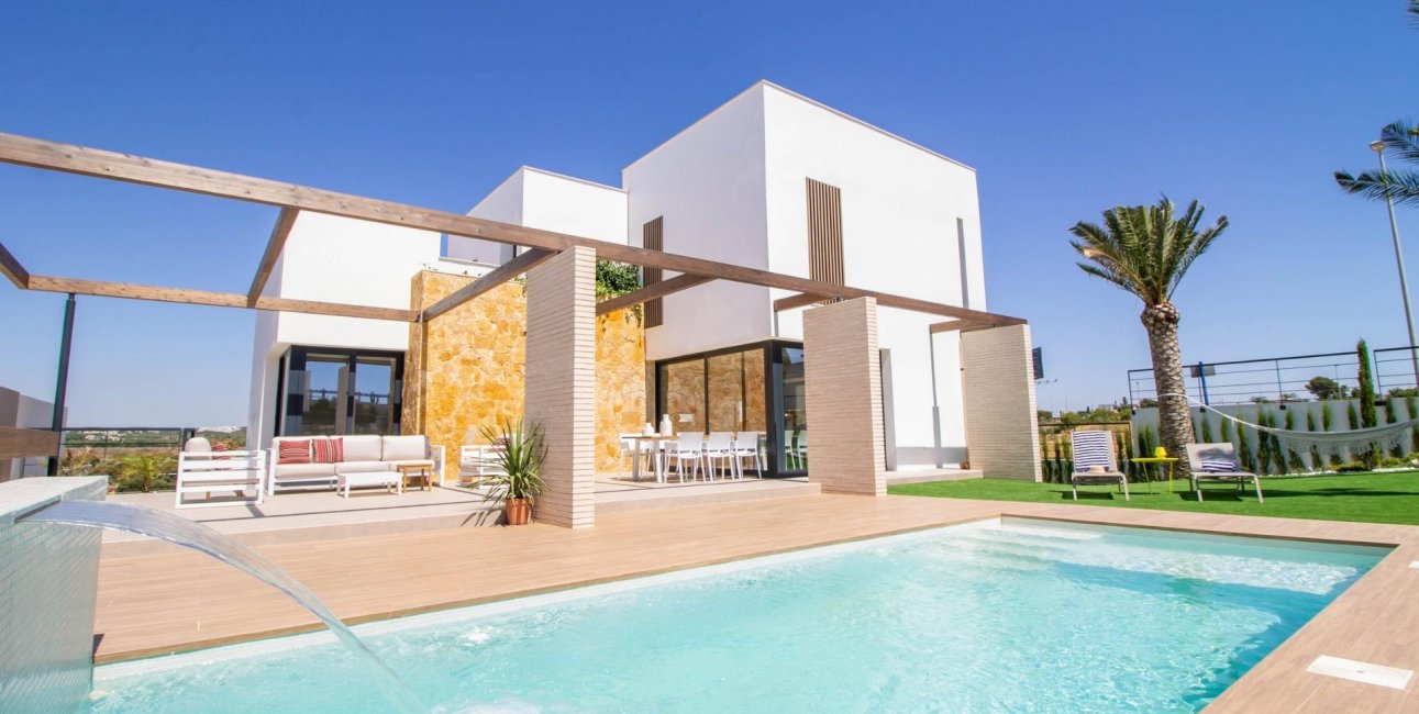 Obra nueva - Villa -
Orihuela Costa - Campoamor