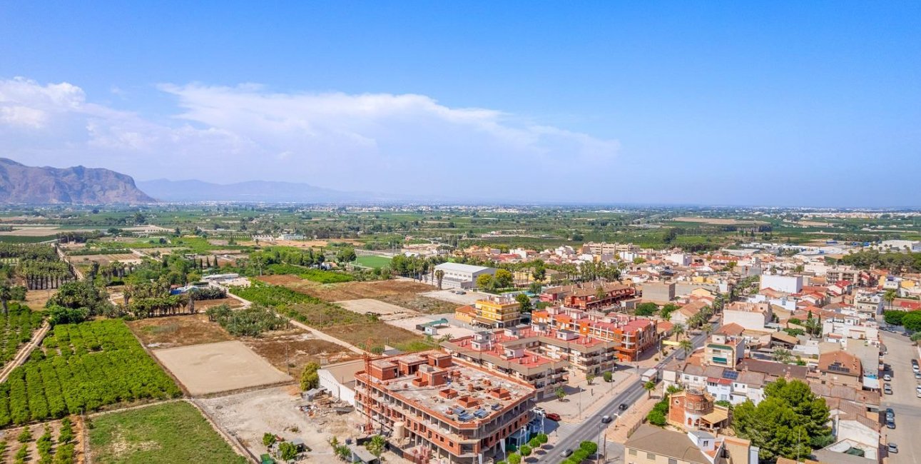 Obra nueva - Ático -
Jacarilla - pueblo