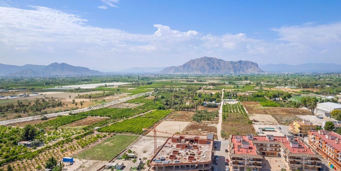 Obra nueva - Ático -
Jacarilla - pueblo