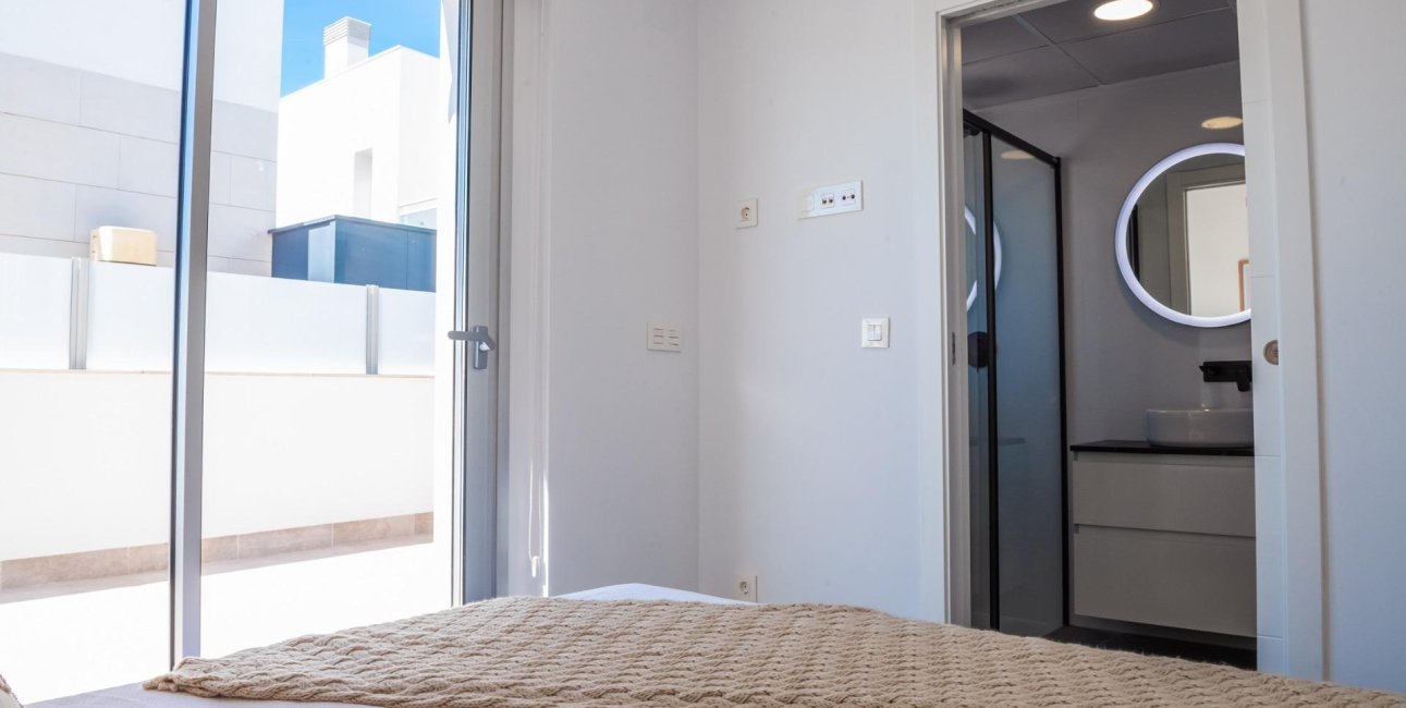 Obra nueva - Villa -
Los Alcázares - Torre del Rame