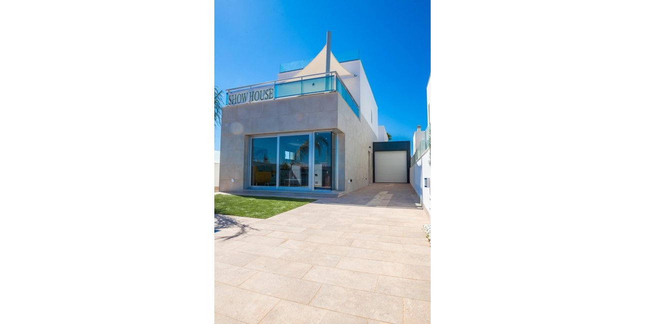 Obra nueva - Villa -
Los Alcázares - Torre del Rame