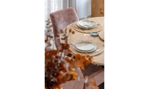 Obra nueva - Villa -
Dolores - Sector 3