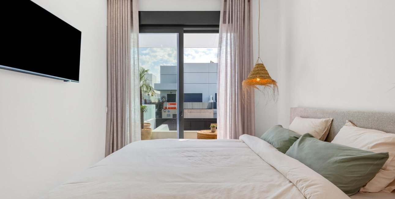 New Build - Townhouse -
Dolores - Sector 3