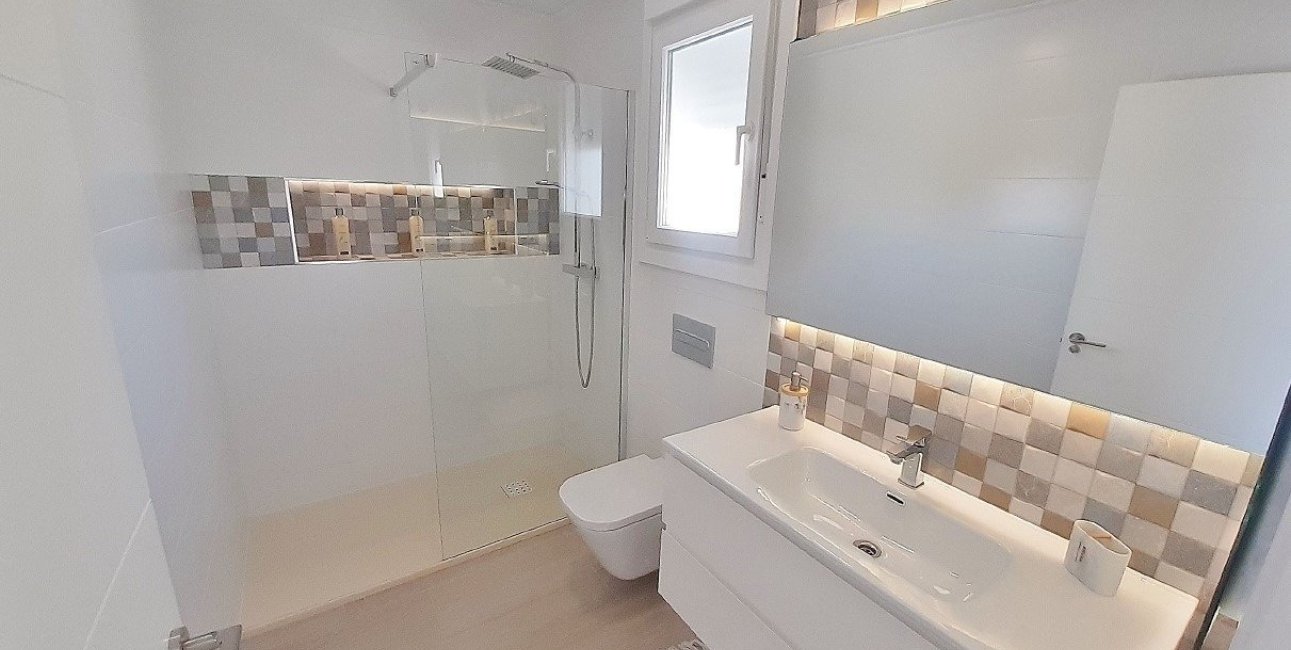 Rynek pierwotny - Dom Szeregowy -
Avileses