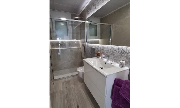 Rynek pierwotny - Dom Szeregowy -
Avileses