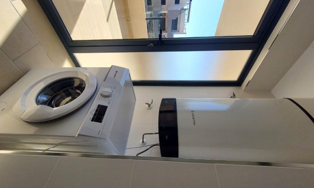 Obra nueva - Ático -
San Miguel de Salinas - Pueblo