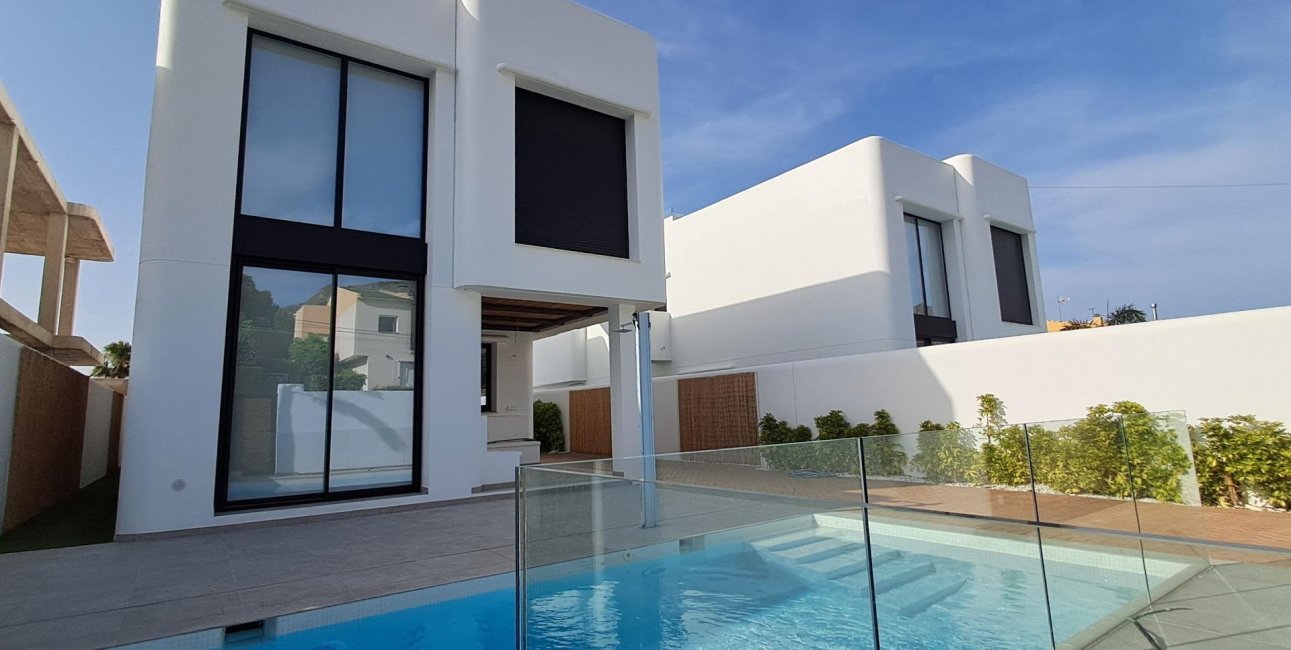 Obra nueva - Villa -
Alfas del Pí - El Albir