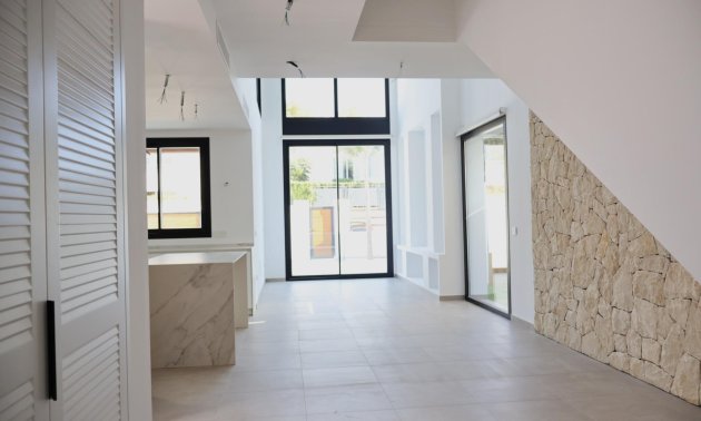 Obra nueva - Villa -
Alfas del Pí - El Albir