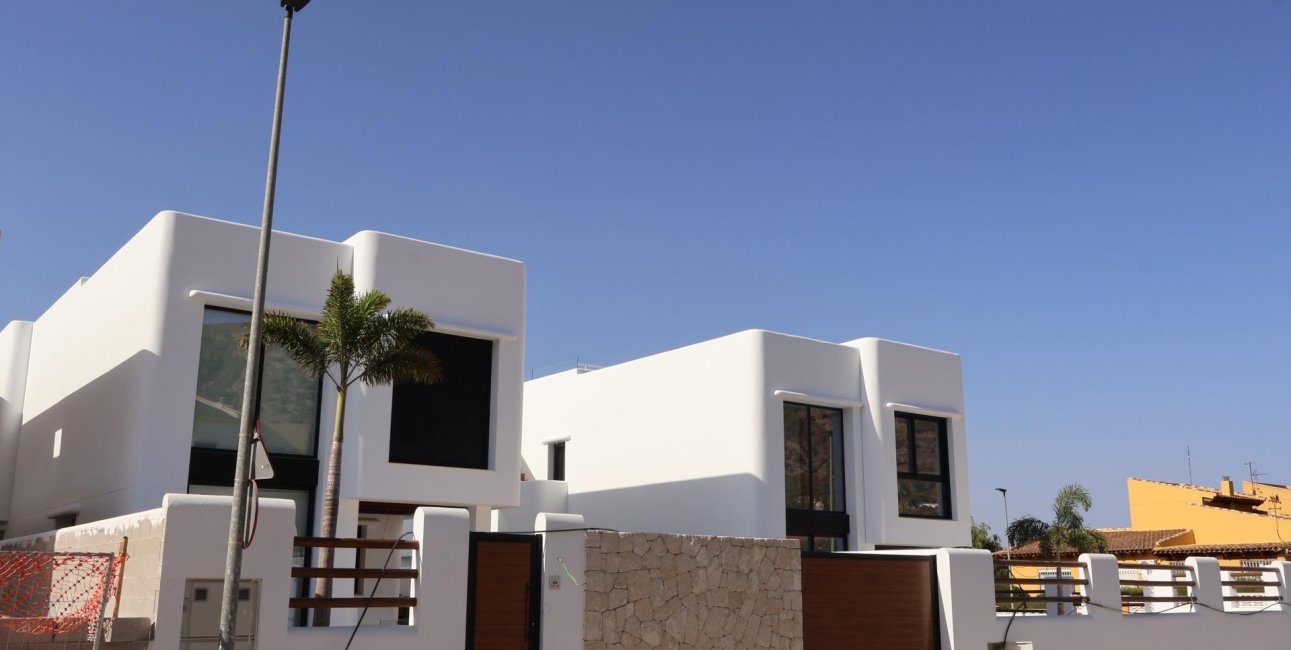 Obra nueva - Villa -
Alfas del Pí - El Albir