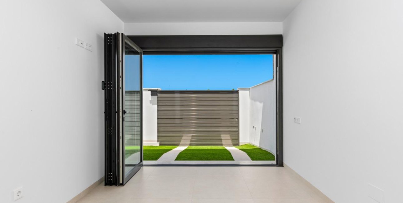 New Build - Townhouse -
Los Alcázares - Serena Golf