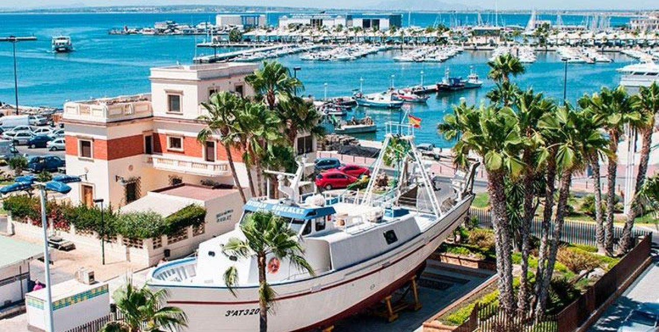 Obra nueva - Ático -
Santa Pola - Playa Tamarit