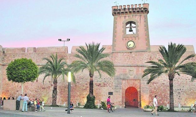 Obra nueva - Ático -
Santa Pola - Playa Tamarit