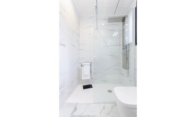 Obra nueva - Villa -
Torrevieja - La Siesta - El Salado -  Torreta