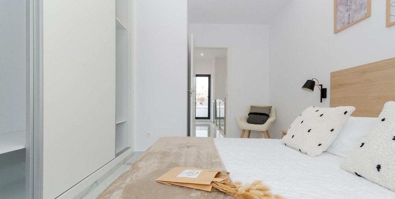 Obra nueva - Villa -
Torrevieja - La Siesta - El Salado -  Torreta