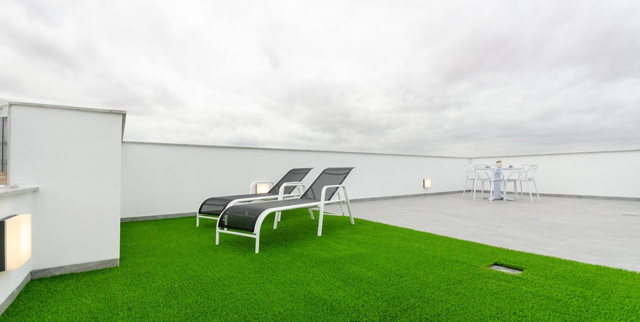 Obra nueva - Villa -
Torrevieja - La Siesta - El Salado -  Torreta