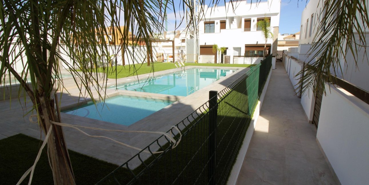 New Build - Villa -
Pilar de la Horadada - parque Andromeda